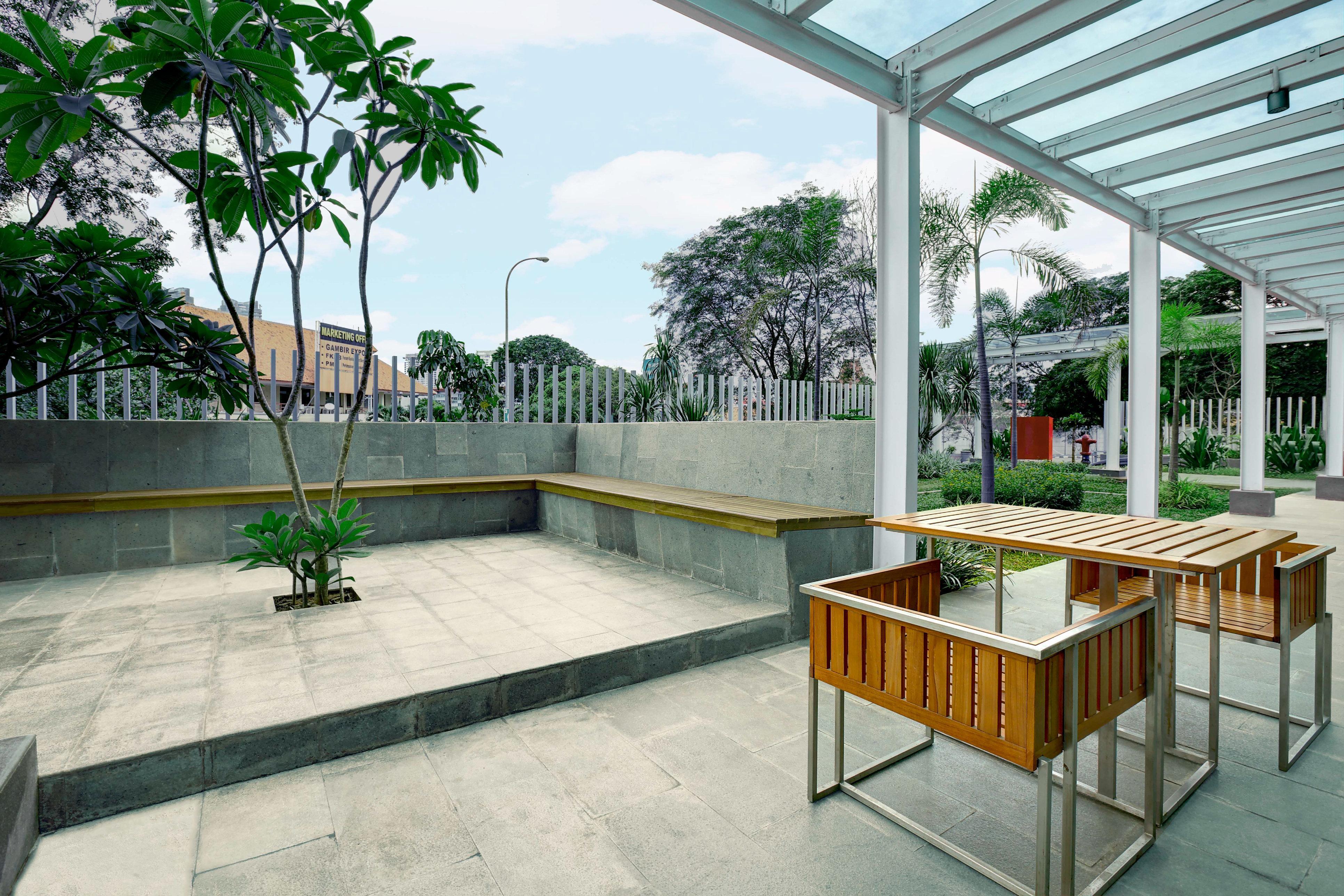 Holiday Inn Express Jakarta International Expo By Ihg Eksteriør bilde