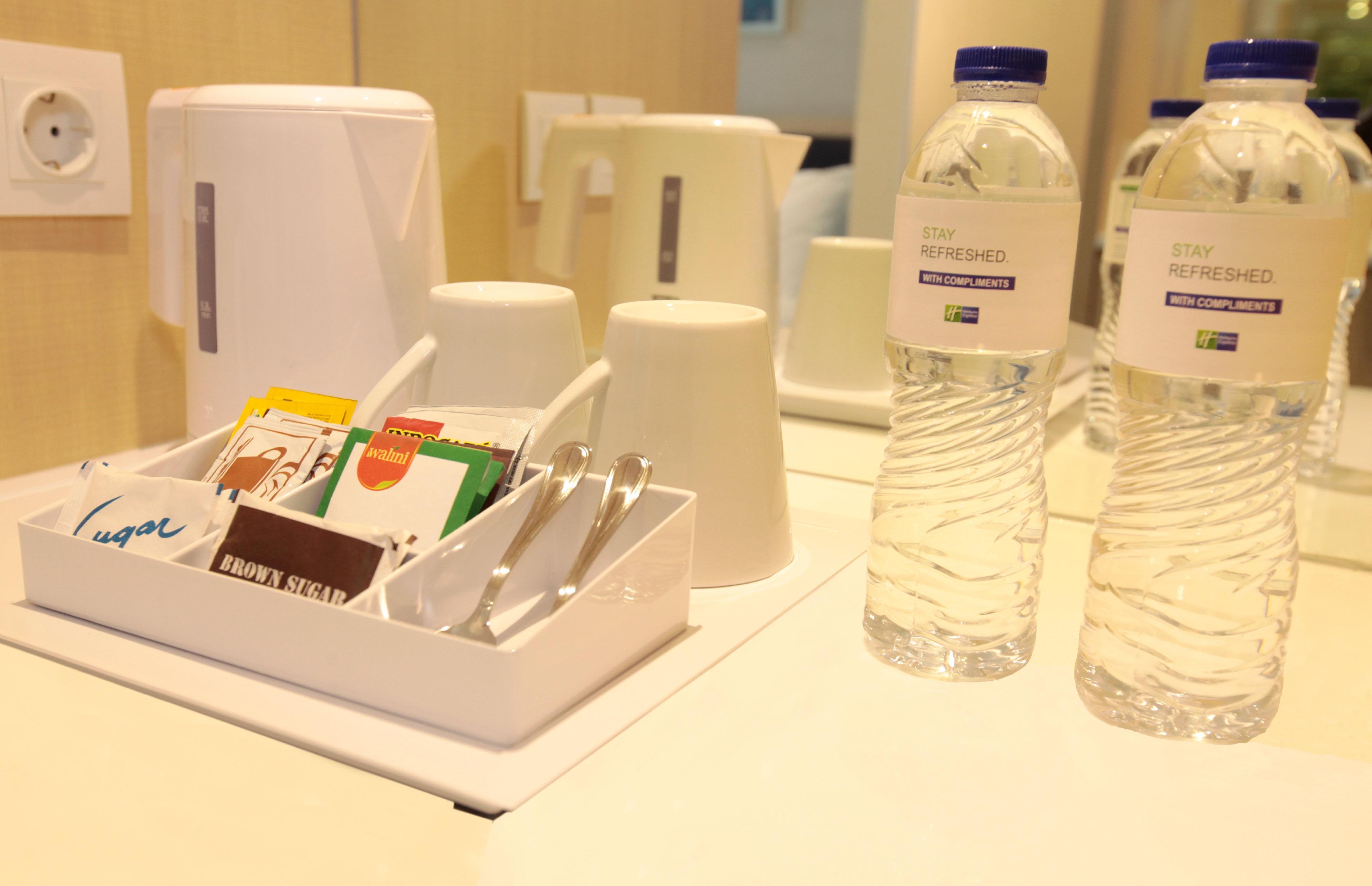 Holiday Inn Express Jakarta International Expo By Ihg Eksteriør bilde