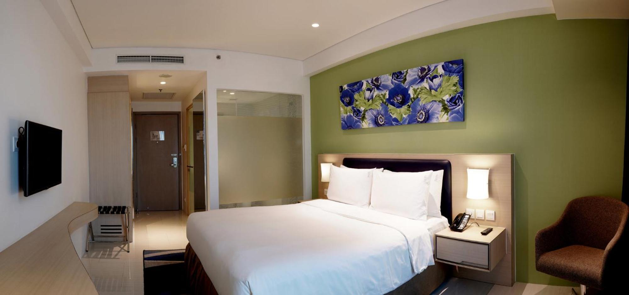 Holiday Inn Express Jakarta International Expo By Ihg Eksteriør bilde