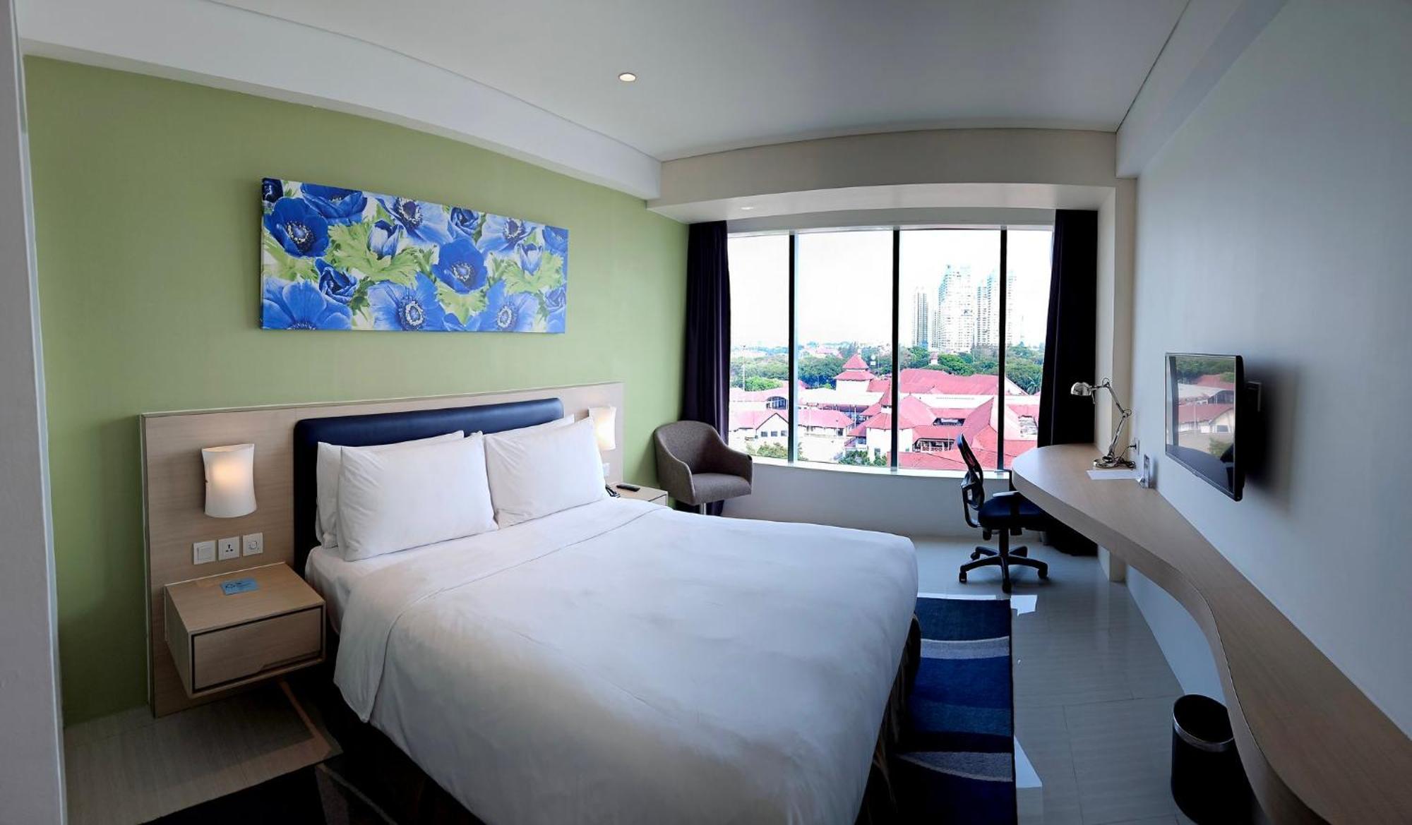 Holiday Inn Express Jakarta International Expo By Ihg Eksteriør bilde